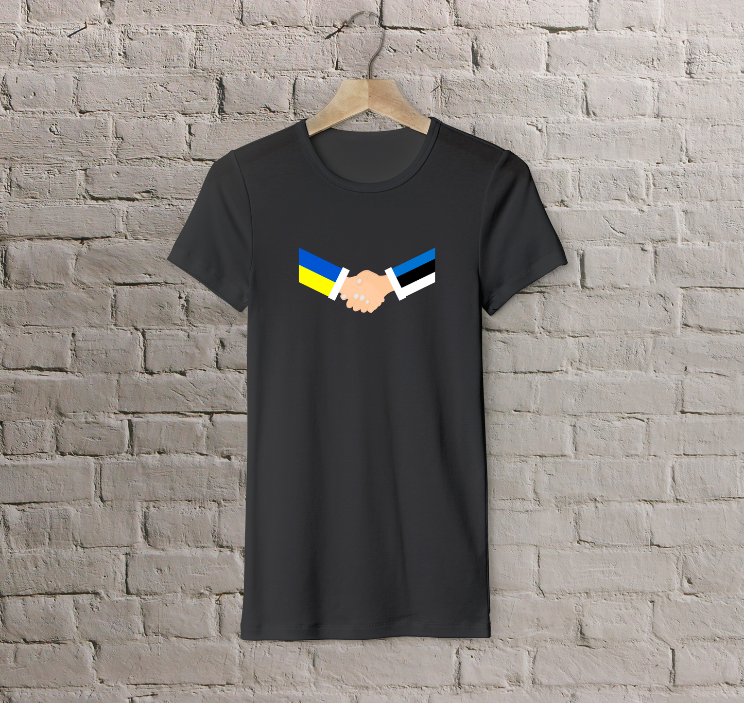 T-shirt Estonia + Ukraine (handshake)